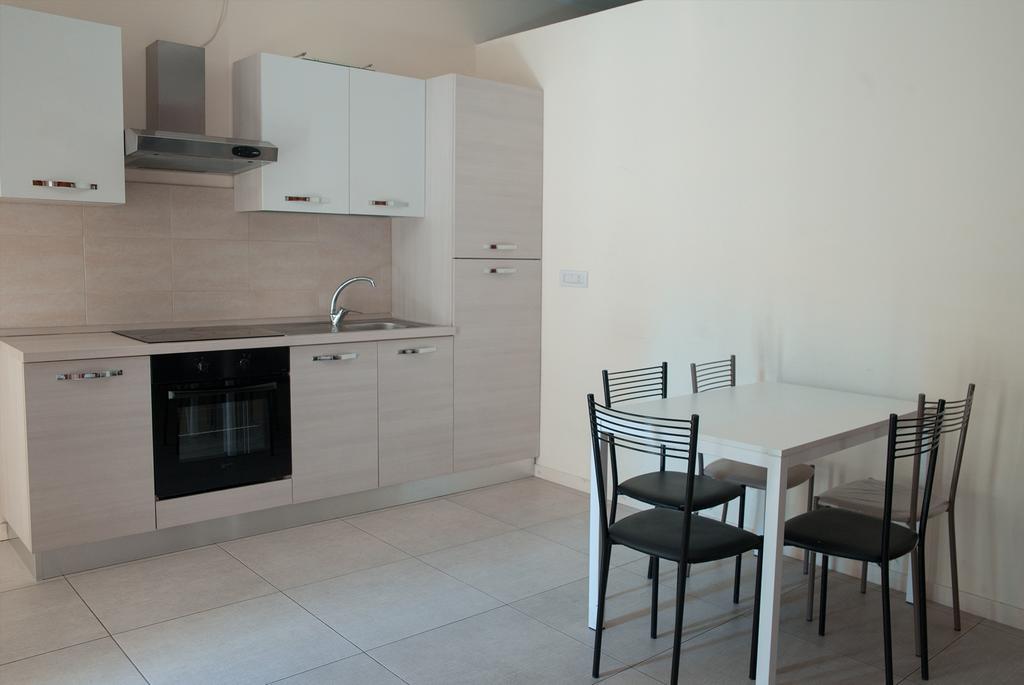 Red Line Apartments Milano ภายนอก รูปภาพ