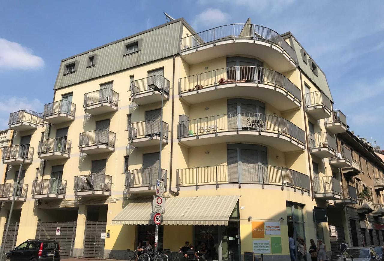 Red Line Apartments Milano ภายนอก รูปภาพ