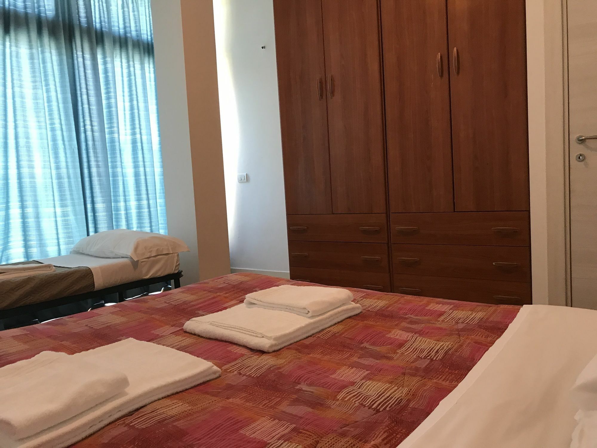 Red Line Apartments Milano ภายนอก รูปภาพ